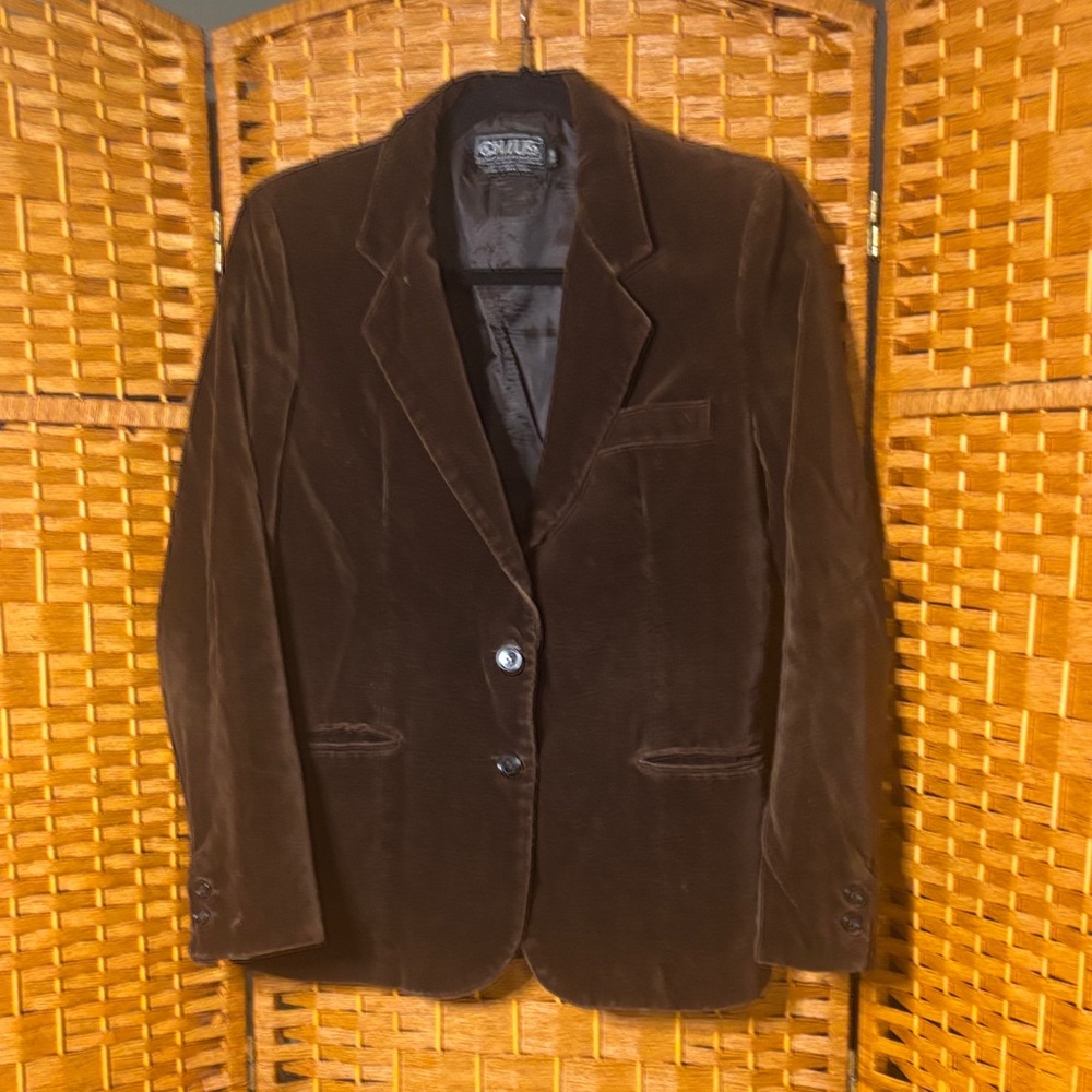 💰💰 3/$10
Chaus Women's Dark Brown Velvet Blazer